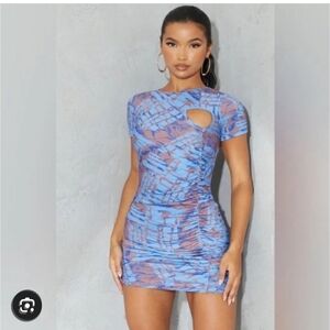 PrettyLittleThing Size 4 Blue Marble Print Ruched Dress Bodycon EUC Sexy Party